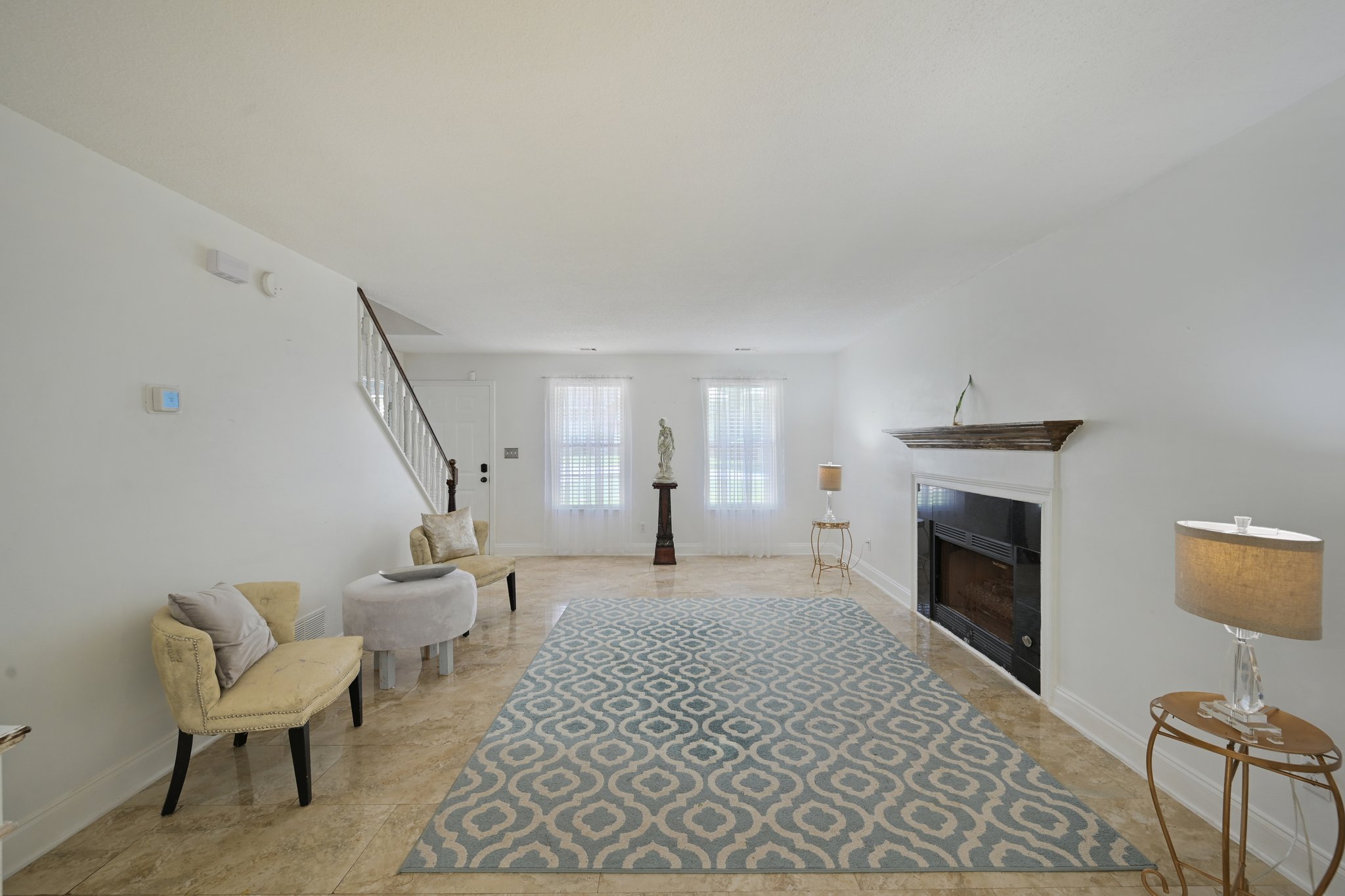 Creekview Dr-S2208-013.jpg