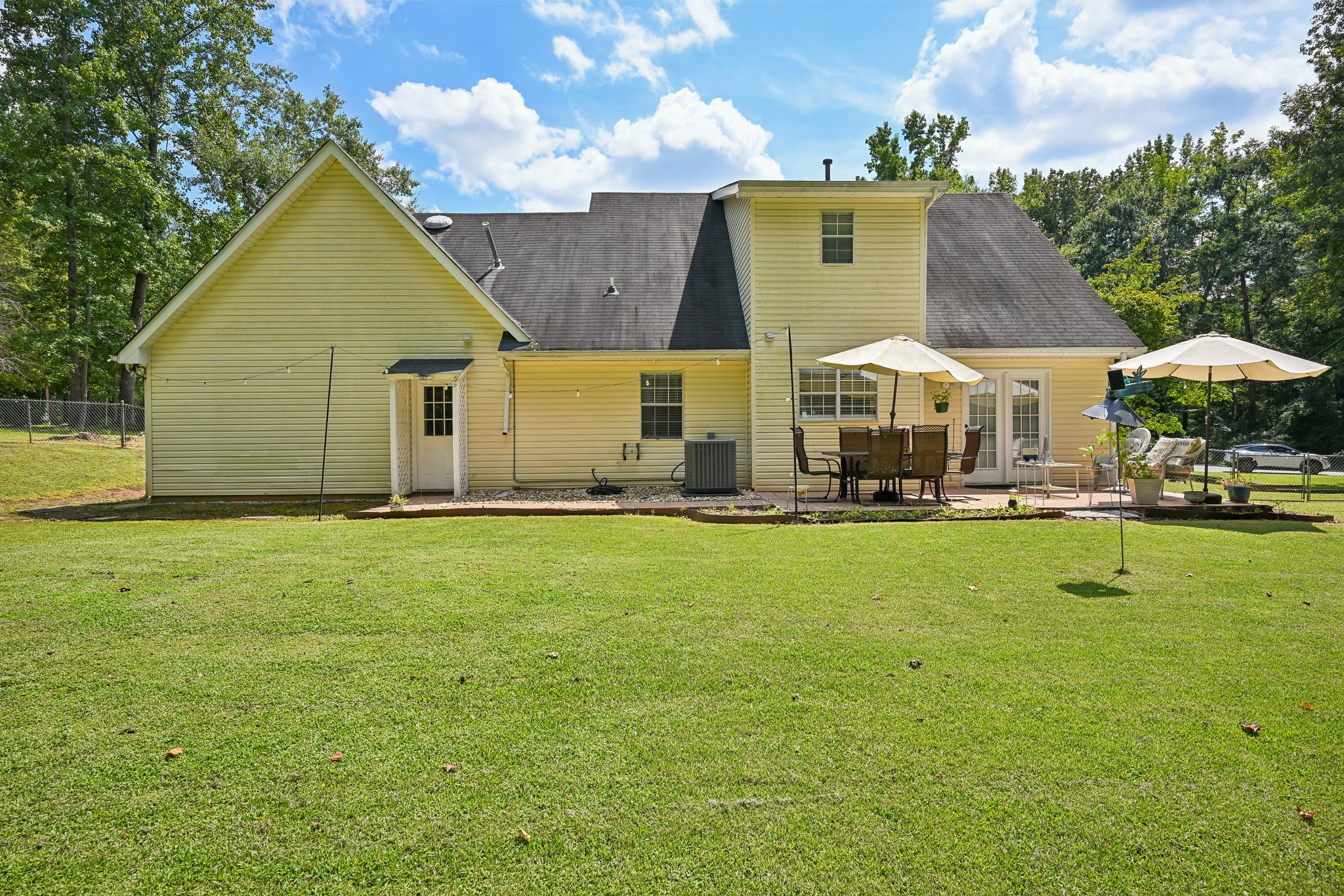 Creekview Dr-S2208-066.jpg