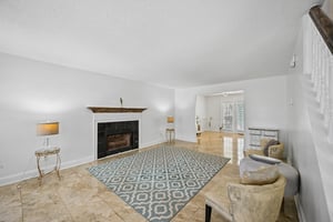 Creekview Dr-S2208-009.jpg