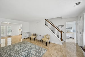 Creekview Dr-S2208-010.jpg