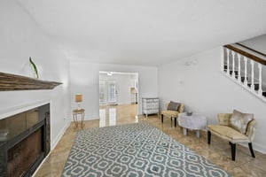 Creekview Dr-S2208-015.jpg