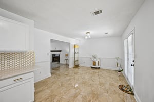 Creekview Dr-S2208-026.jpg