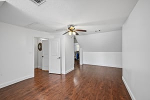 Creekview Dr-S2208-049.jpg