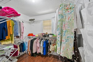 Creekview Dr-S2208-051.jpg