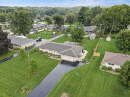 E Hickory Ln-048