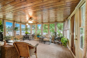 E Hickory Ln-033
