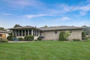 E Hickory Ln-041