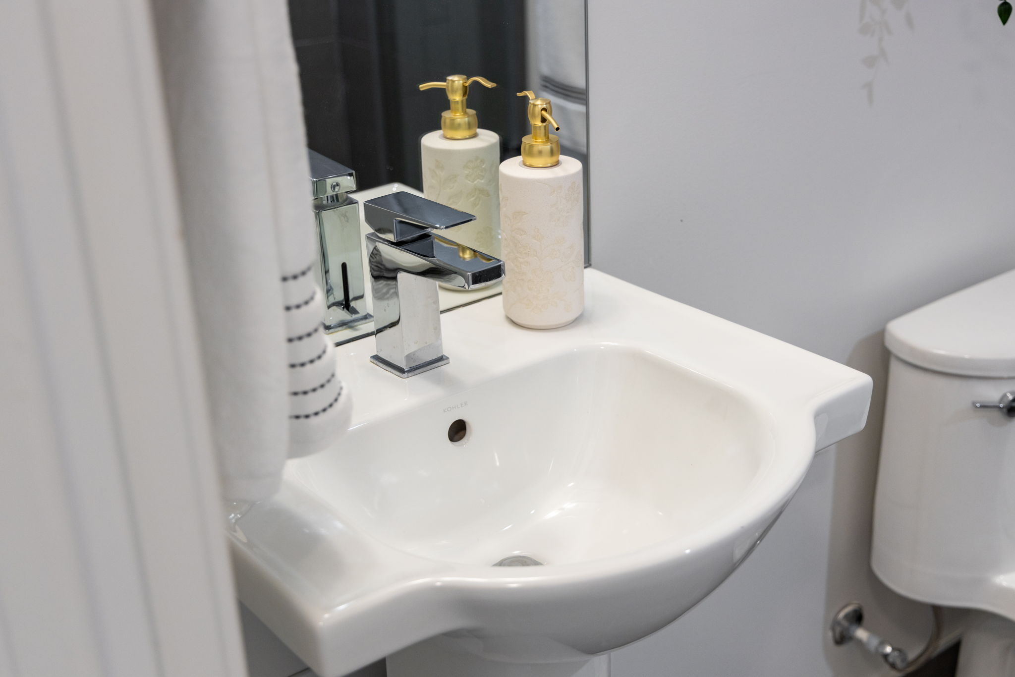 Toronto property showcase — delivered property photograph 13