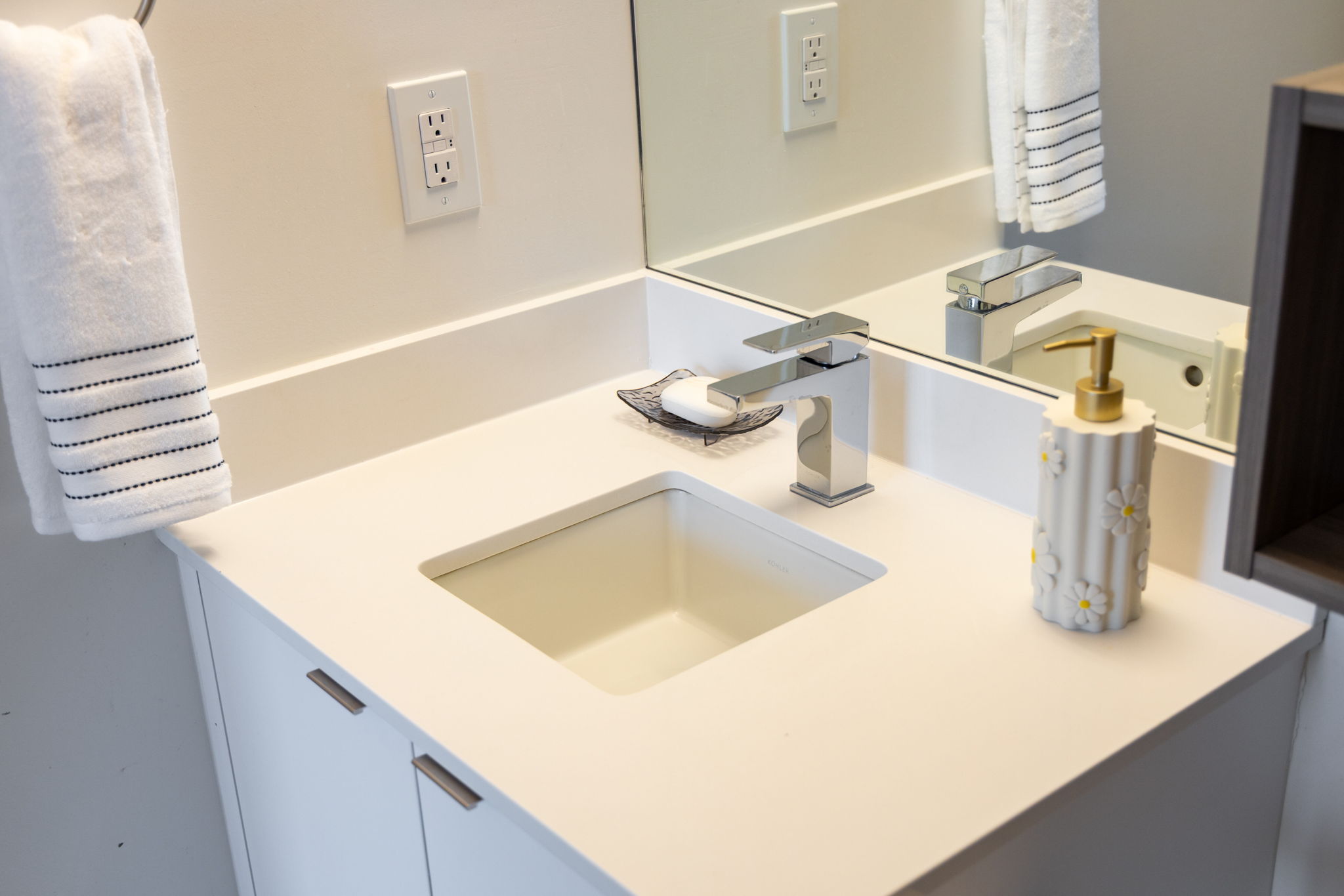Toronto property showcase — delivered property photograph 27