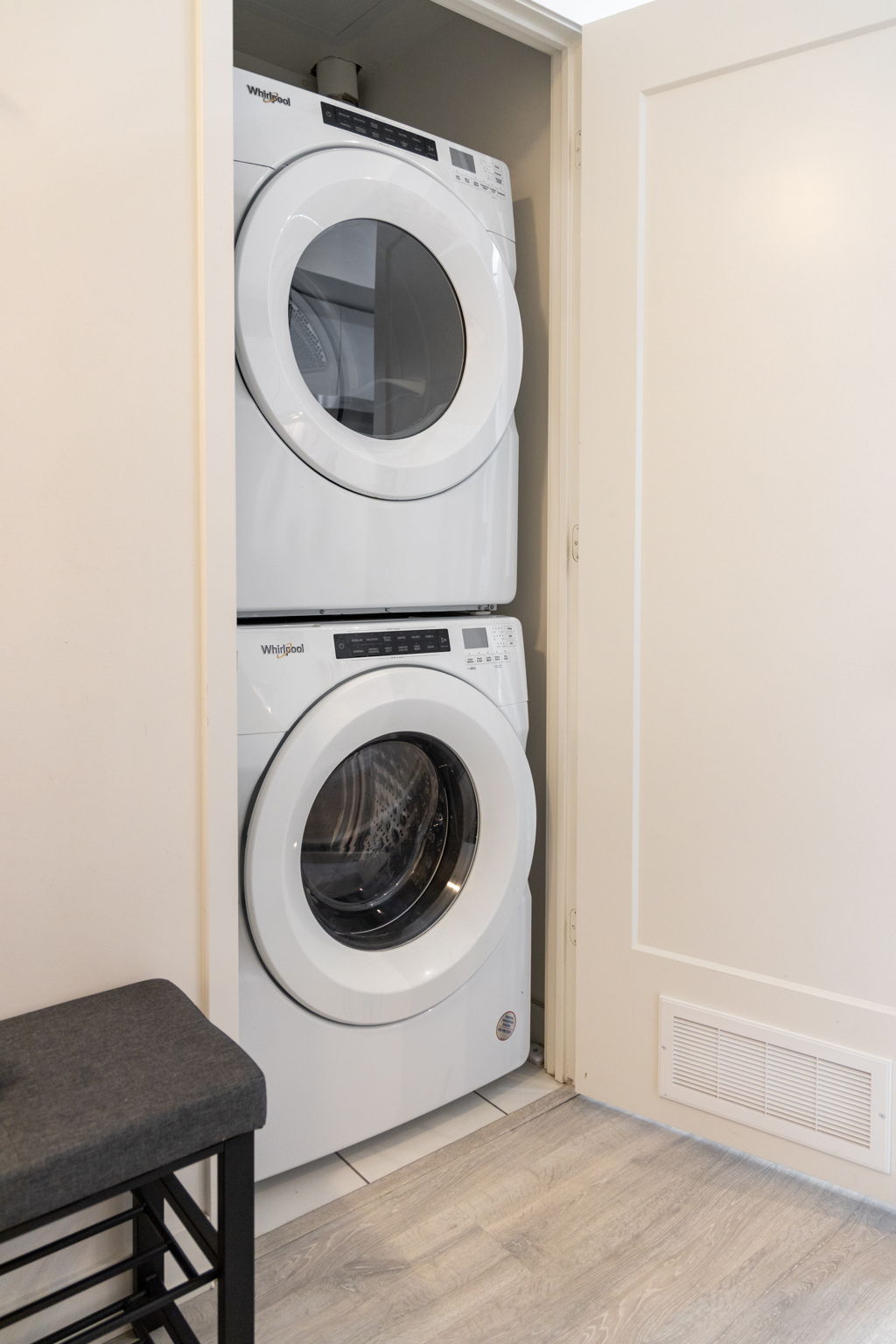 Toronto property showcase — delivered property photograph 30