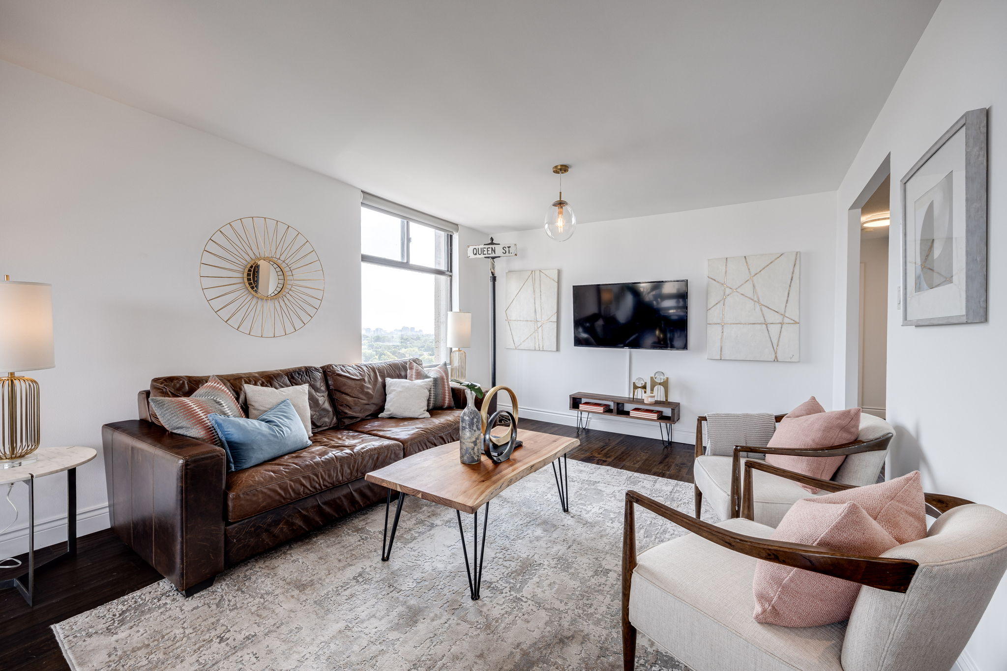 Toronto property showcase — delivered property photograph 8