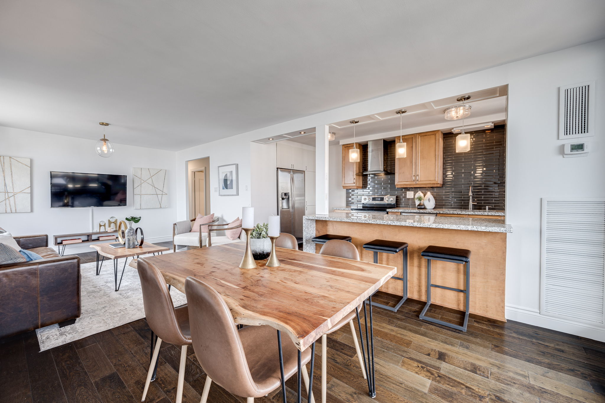 Toronto property showcase — delivered property photograph 12