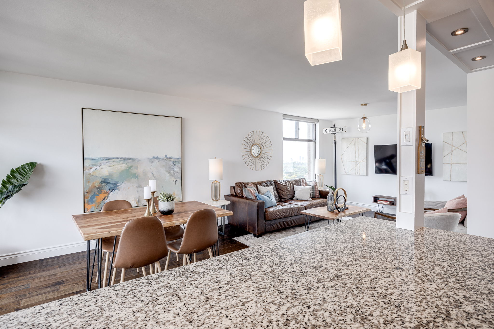 Toronto property showcase — delivered property photograph 19