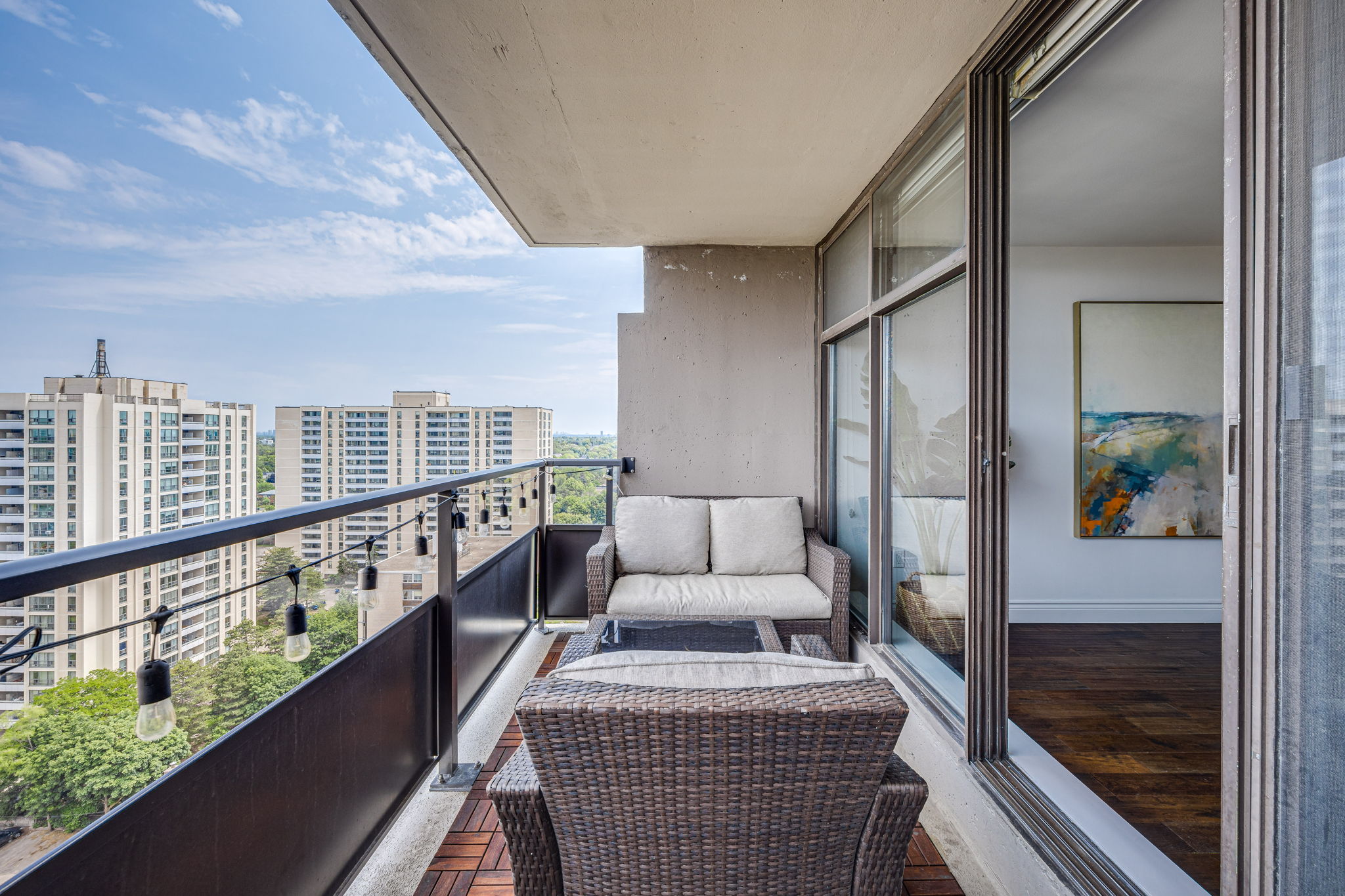 Toronto property showcase — delivered property photograph 35