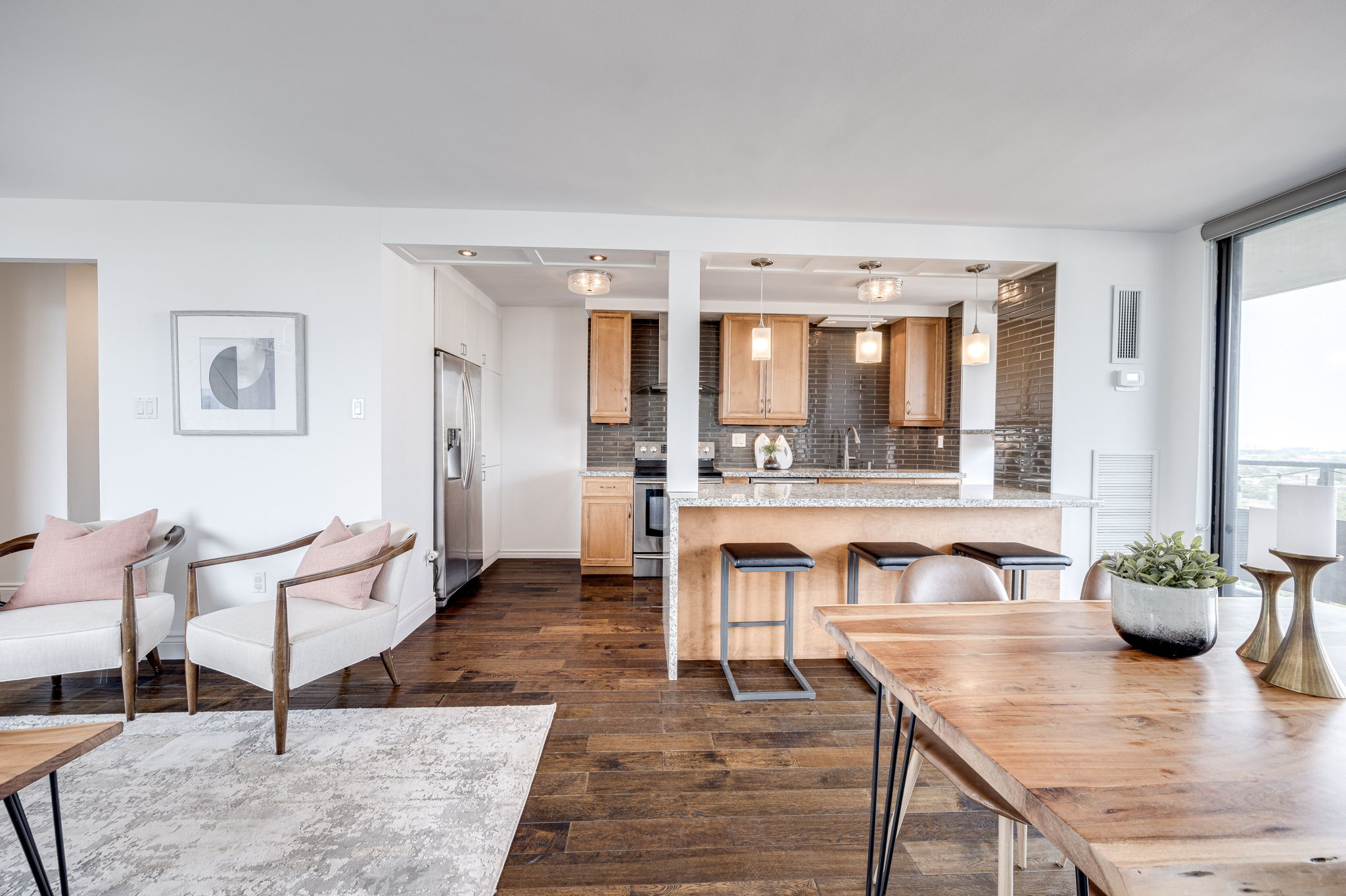 Toronto property showcase — delivered property photograph 10