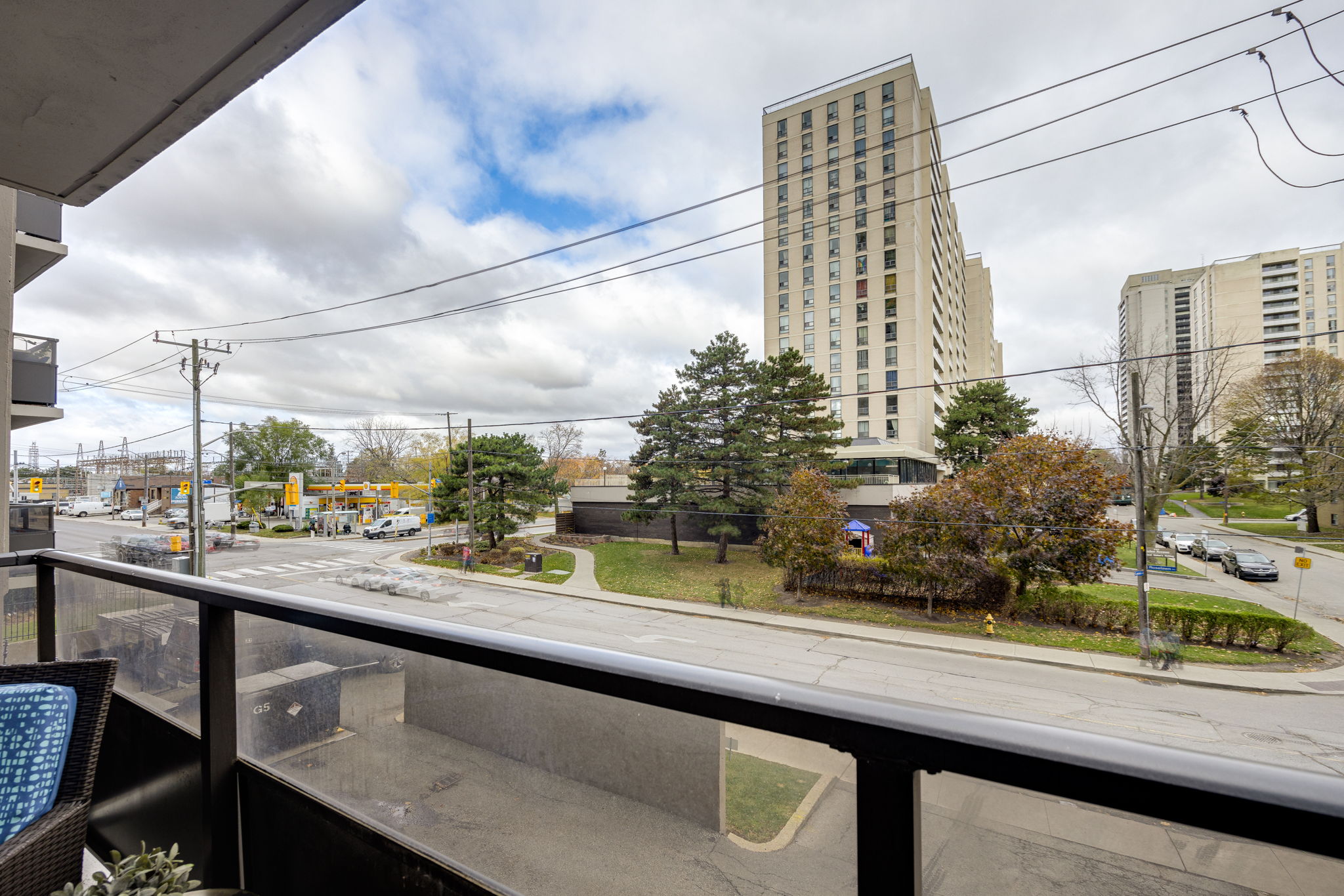 Toronto property showcase — delivered property photograph 38