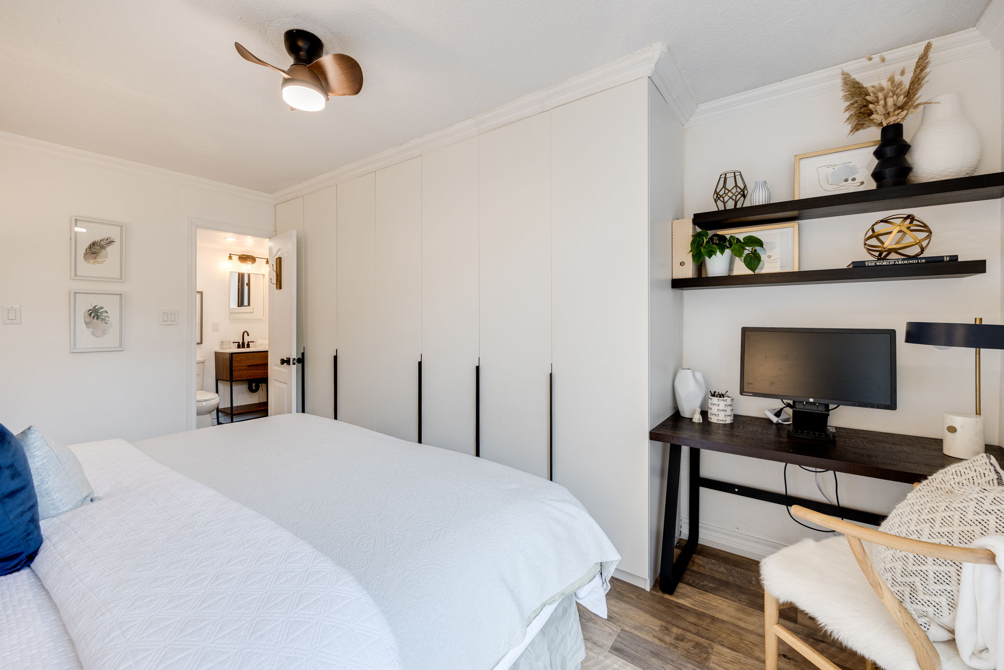 Toronto property showcase — delivered property photograph 32