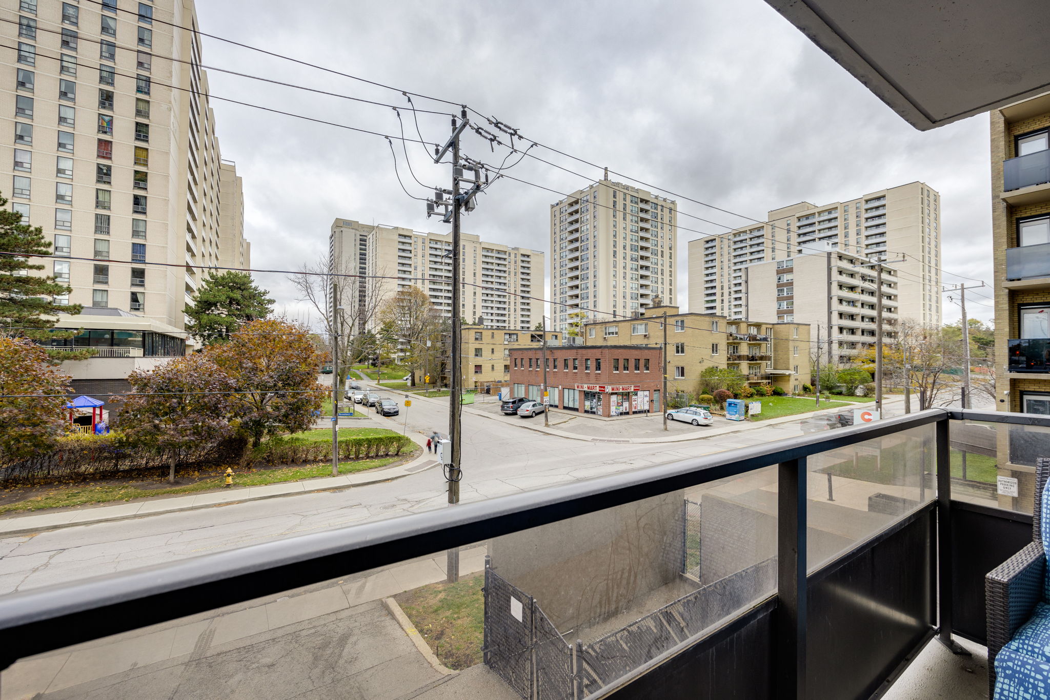 Toronto property showcase — delivered property photograph 39