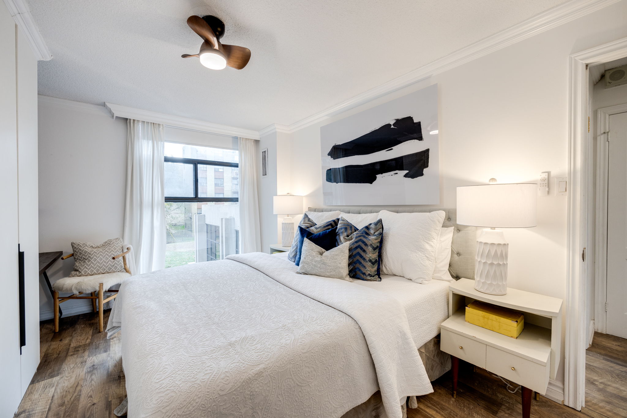 Toronto property showcase — delivered property photograph 30