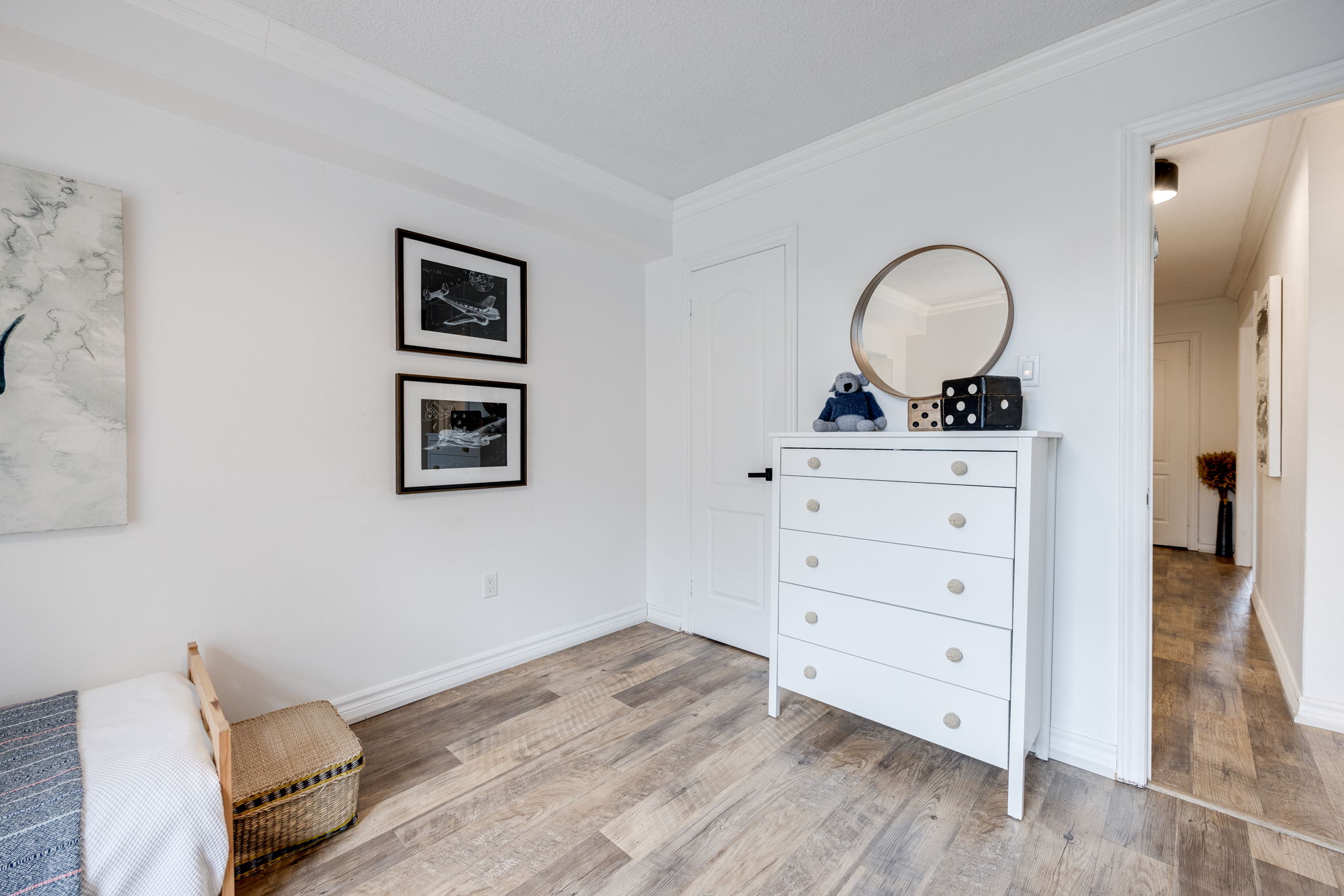Toronto property showcase — delivered property photograph 28