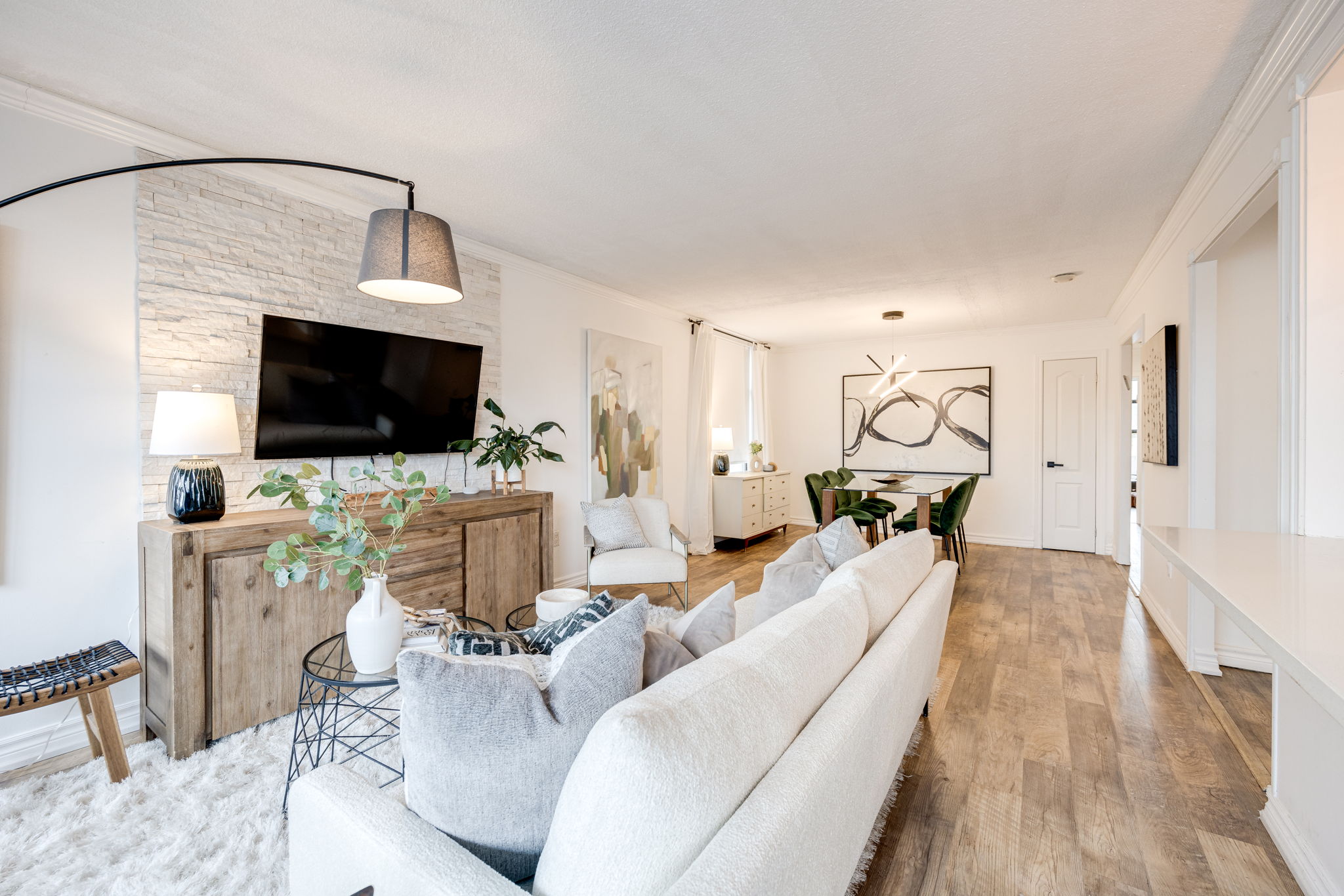 Toronto property showcase — delivered property photograph 16