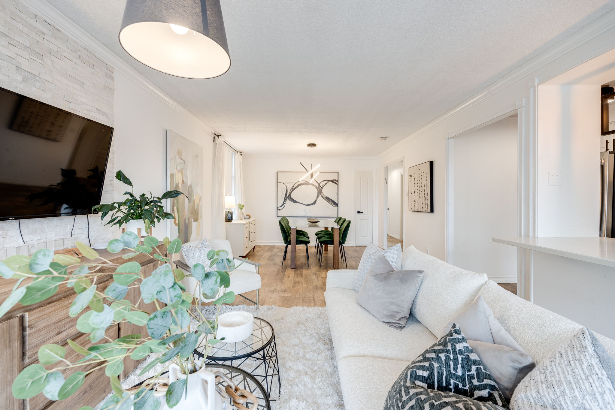 Toronto property showcase — delivered property photograph 17