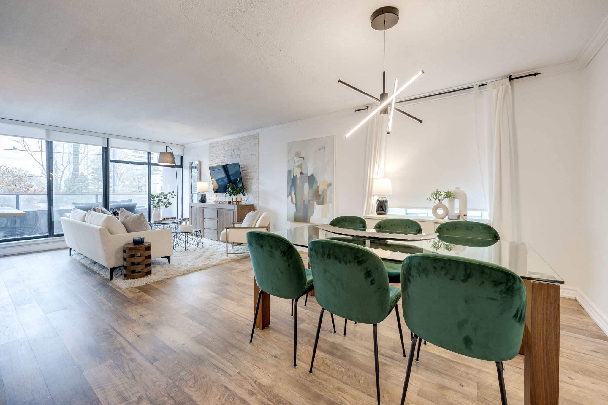 Toronto property showcase — delivered property photograph 9