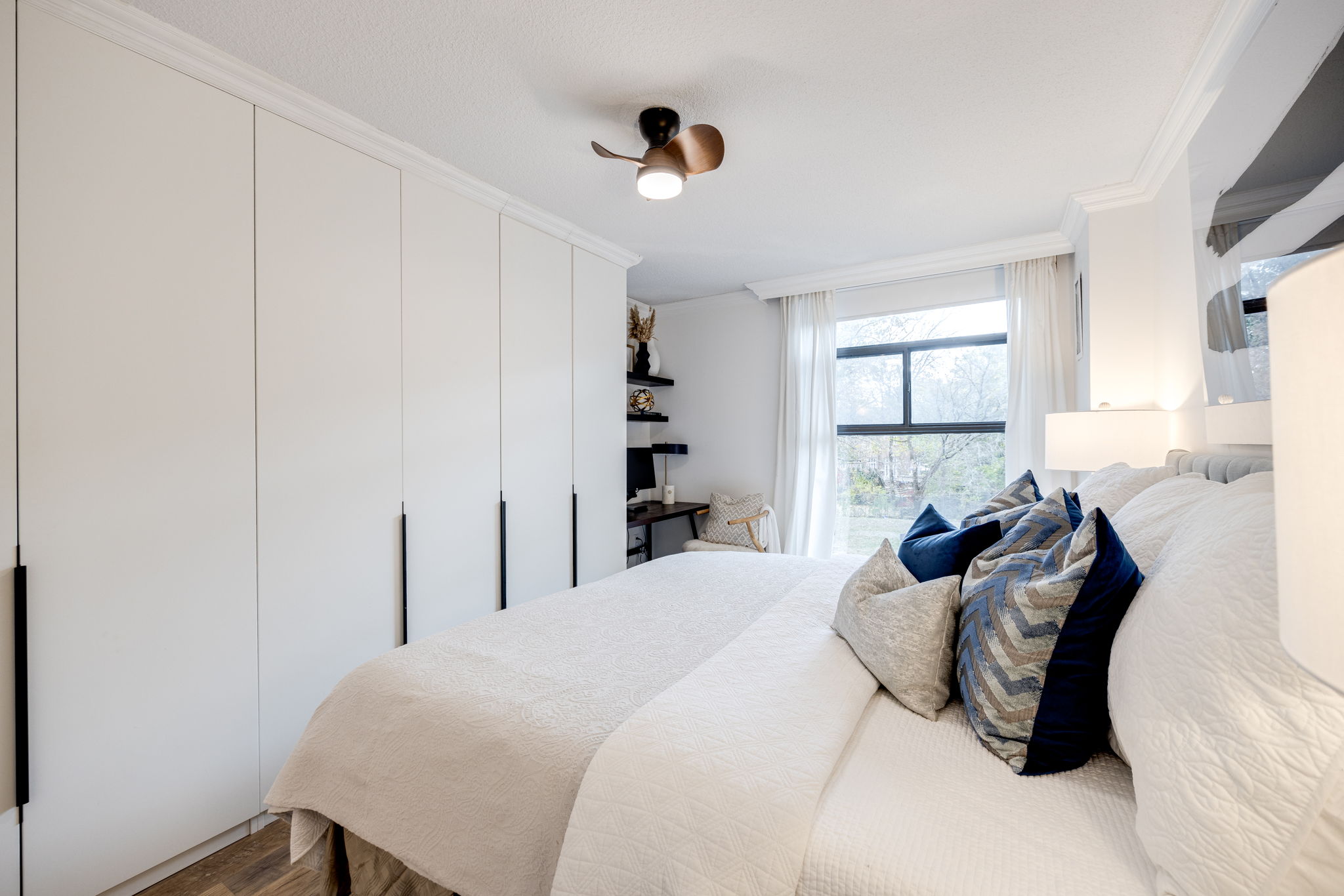 Toronto property showcase — delivered property photograph 29