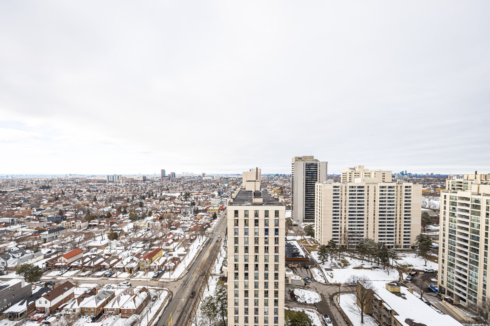 Toronto property showcase — delivered property photograph 31