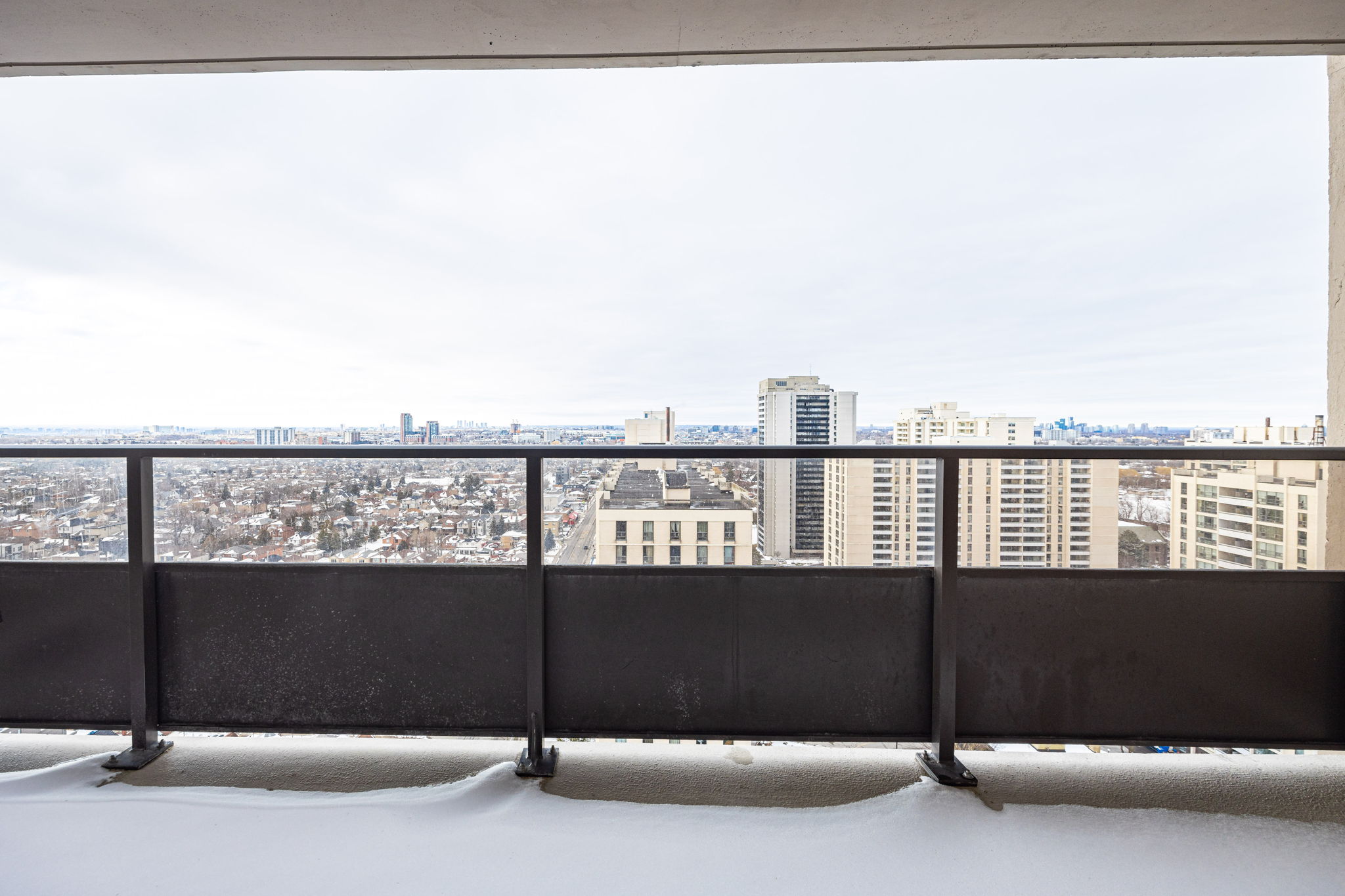 Toronto property showcase — delivered property photograph 27