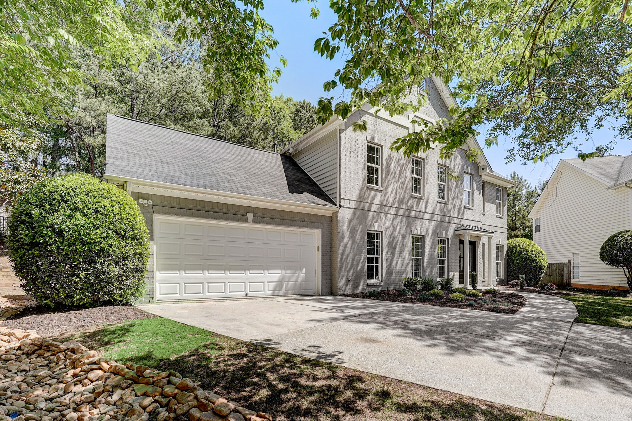 Rexford Ln-001