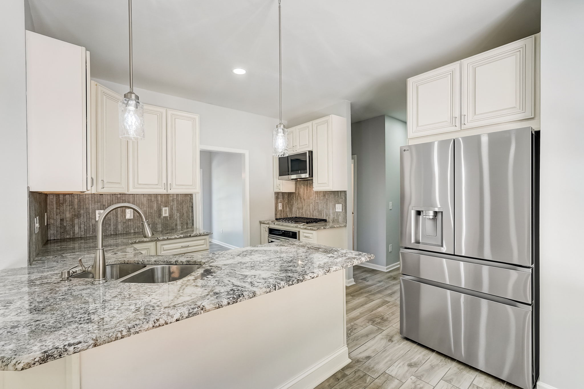 Rexford Ln-015