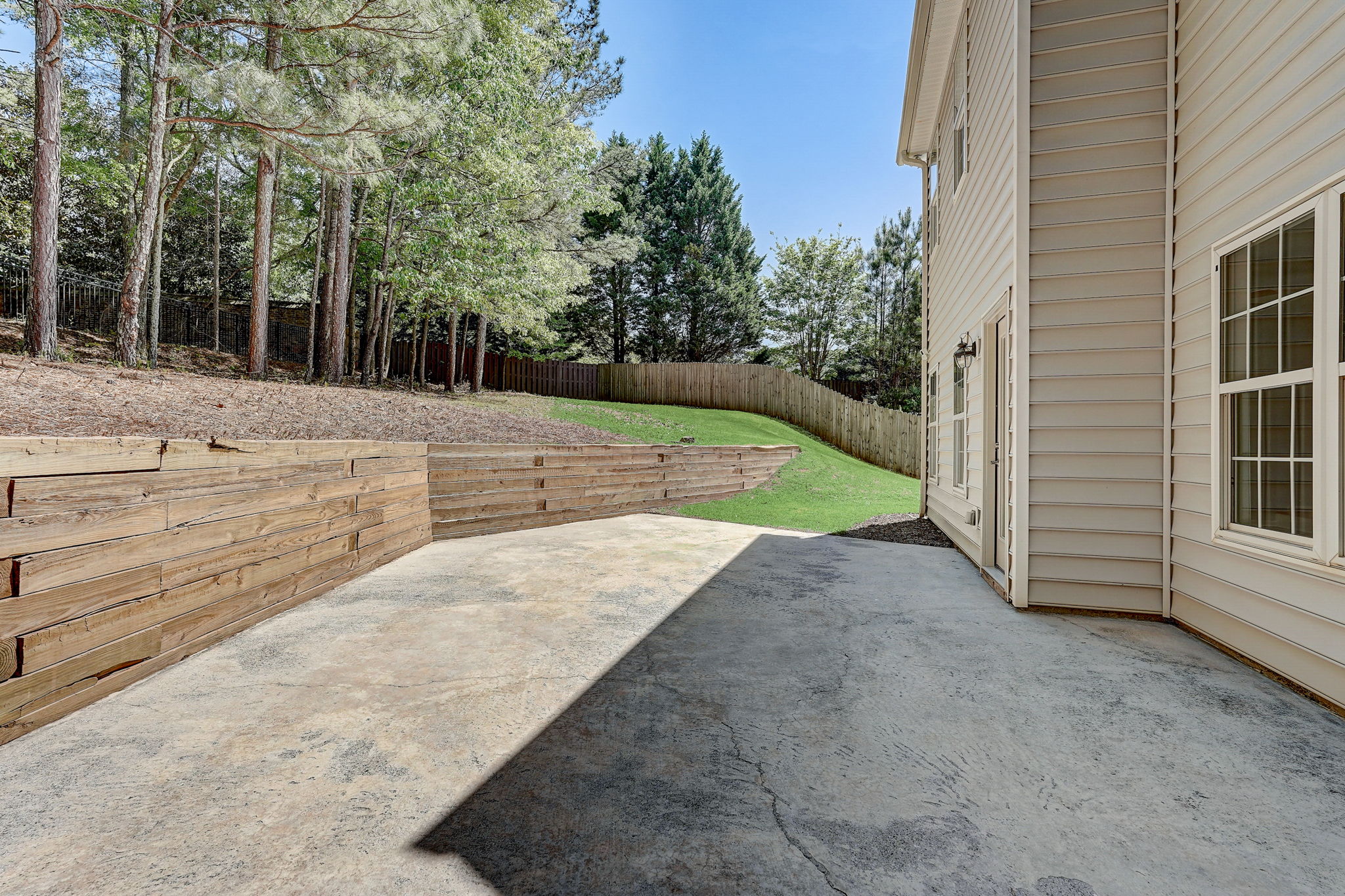 Rexford Ln-043