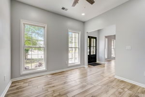 Rexford Ln-007