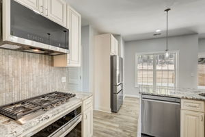 Rexford Ln-019