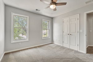 Rexford Ln-036
