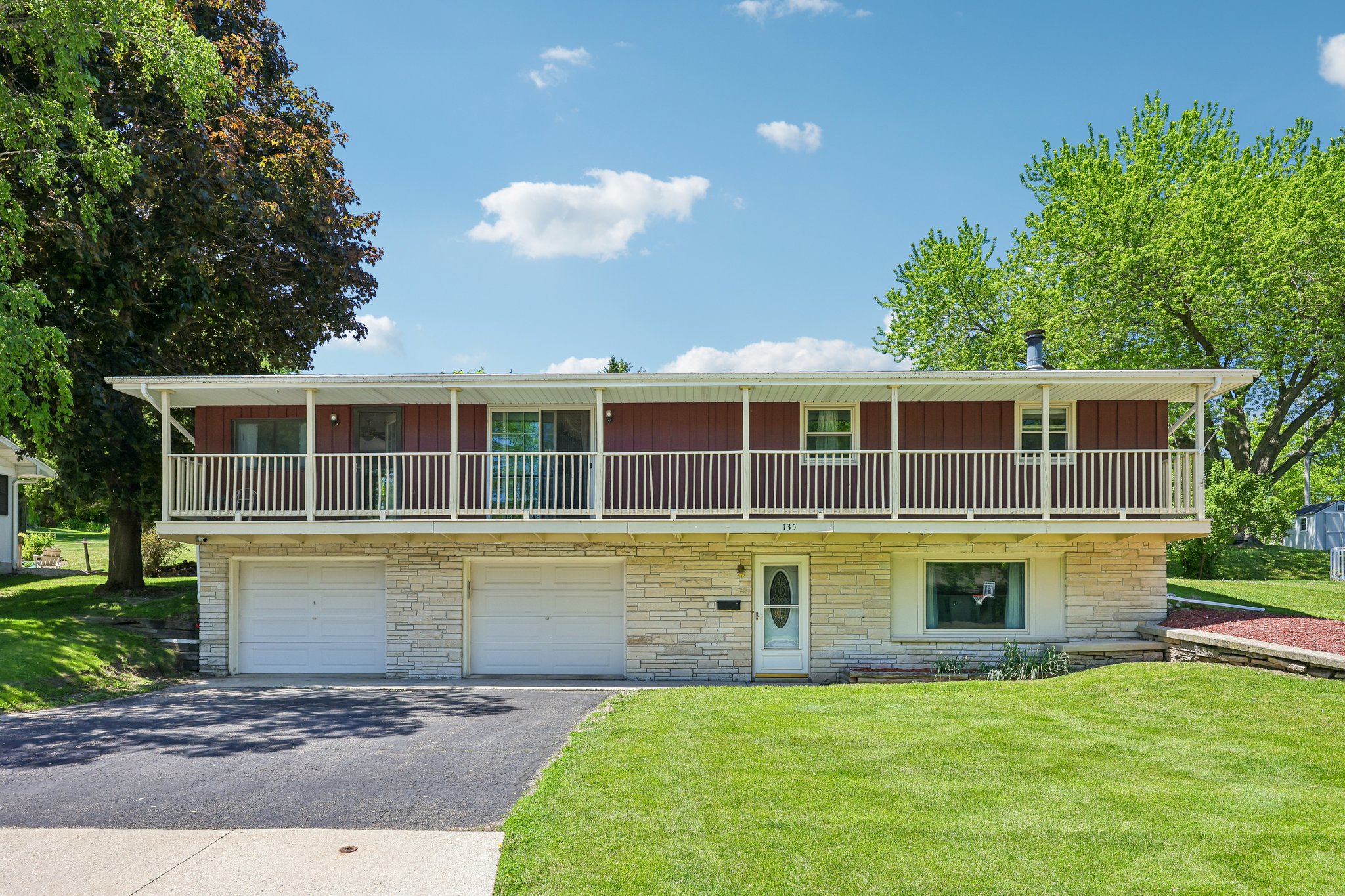 Riverview Heights-S2905-002.jpg