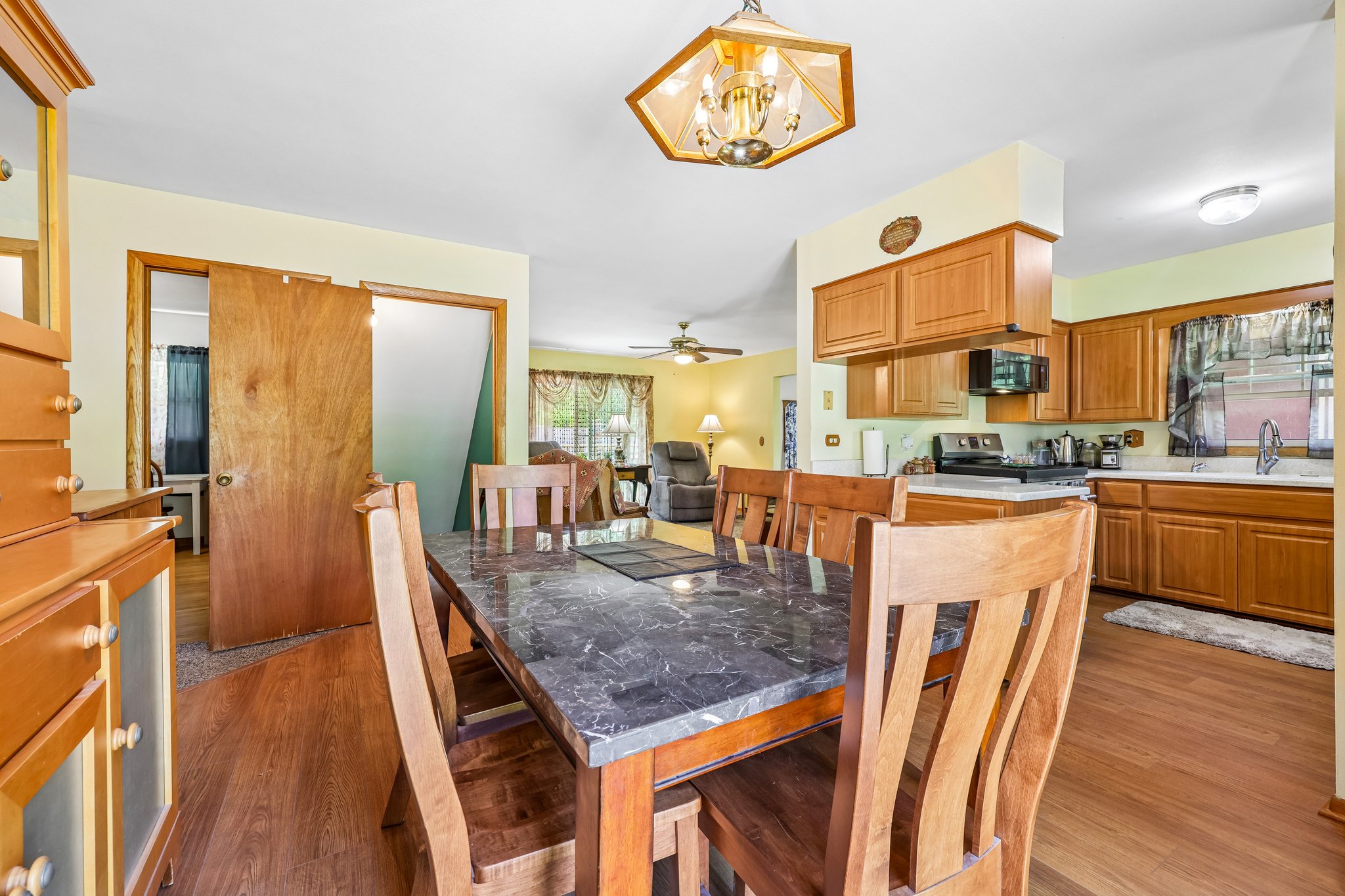 Riverview Heights-S2905-017.jpg
