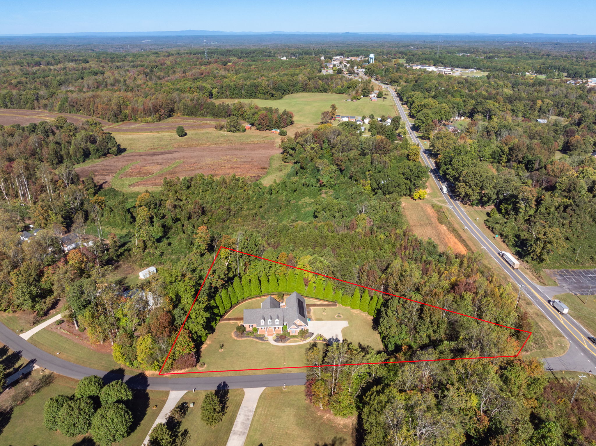 135 Robertson Ln-59