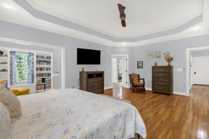 135 Robertson Ln-24