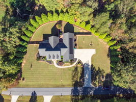 135 Robertson Ln-56