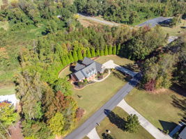 135 Robertson Ln-57