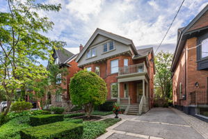  Photo 0
