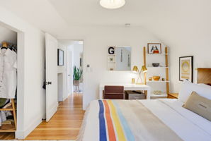  Photo 68