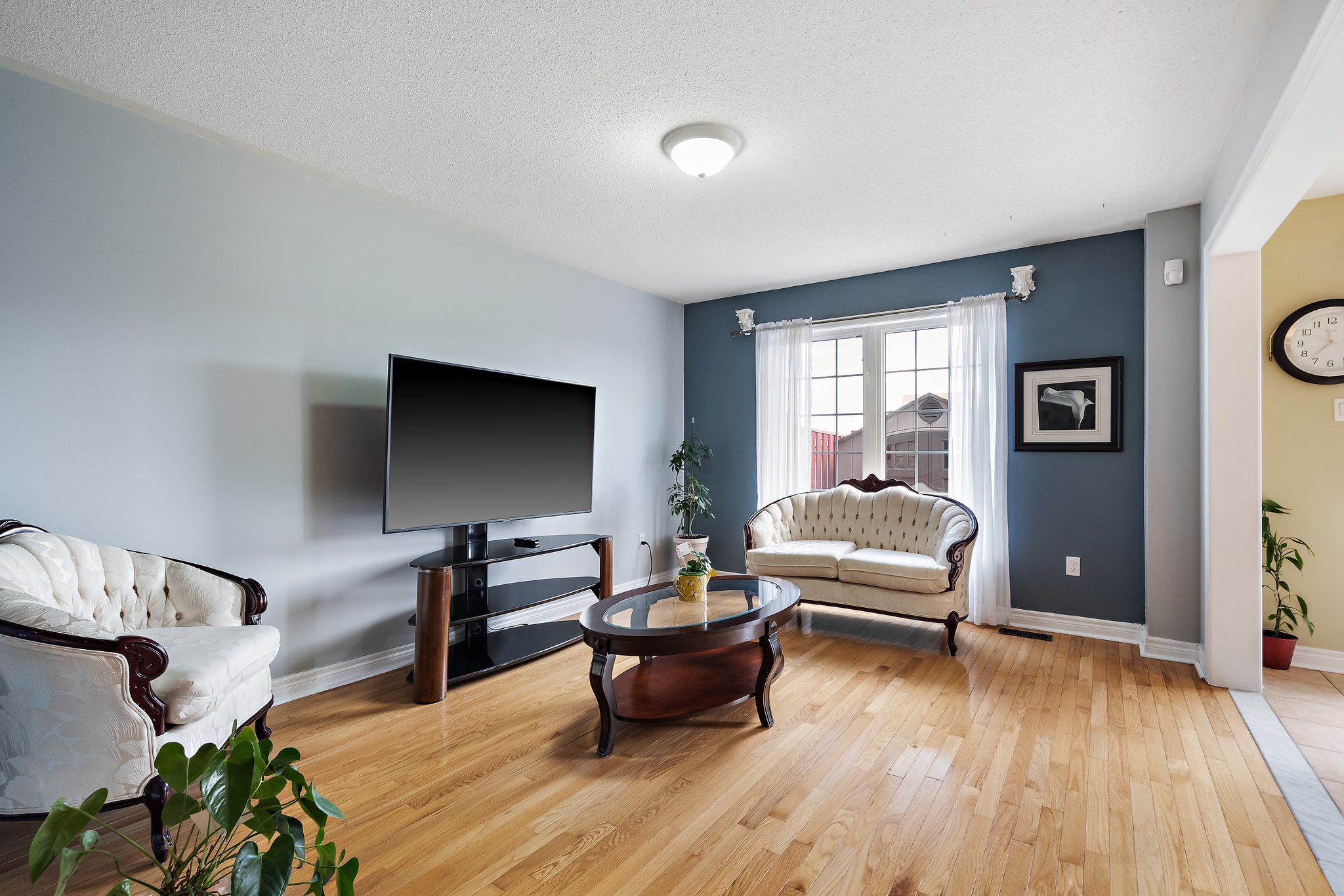 135 Sewells Ln, Brampton, ON L7A 2Z7, Canada Photo 9