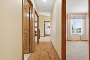  Photo 35