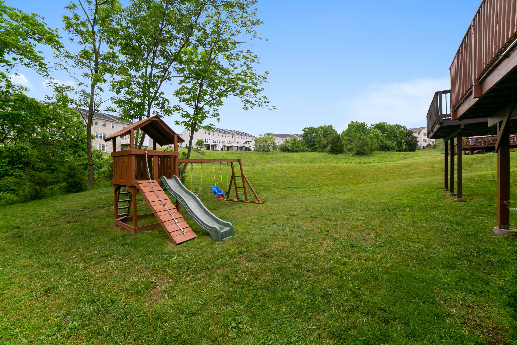 135 Stone Hill Dr, Pottstown, PA 19464 Left Bank REPS