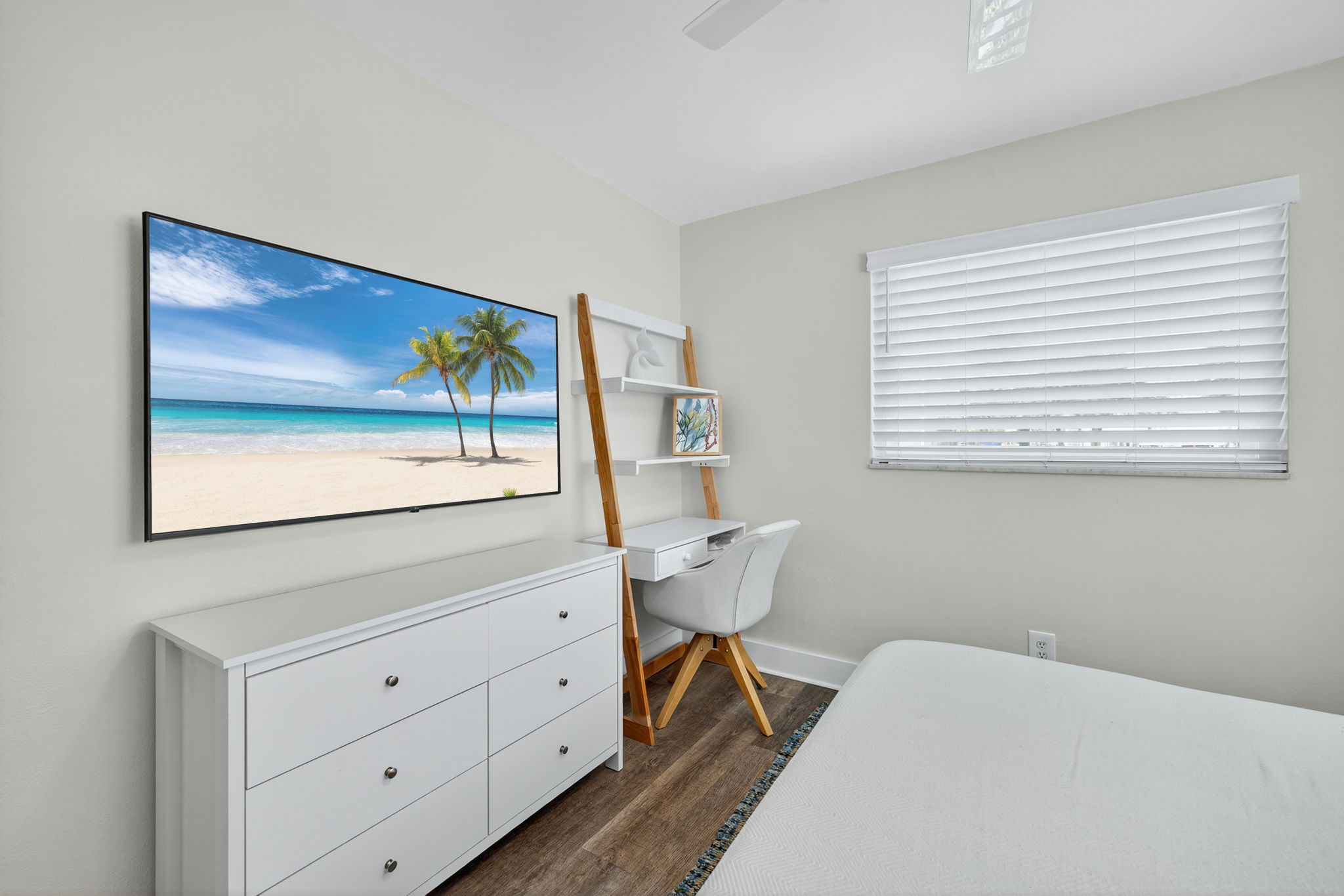 Guest Bedroom 2 - 2 of 2