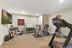  Photo 44