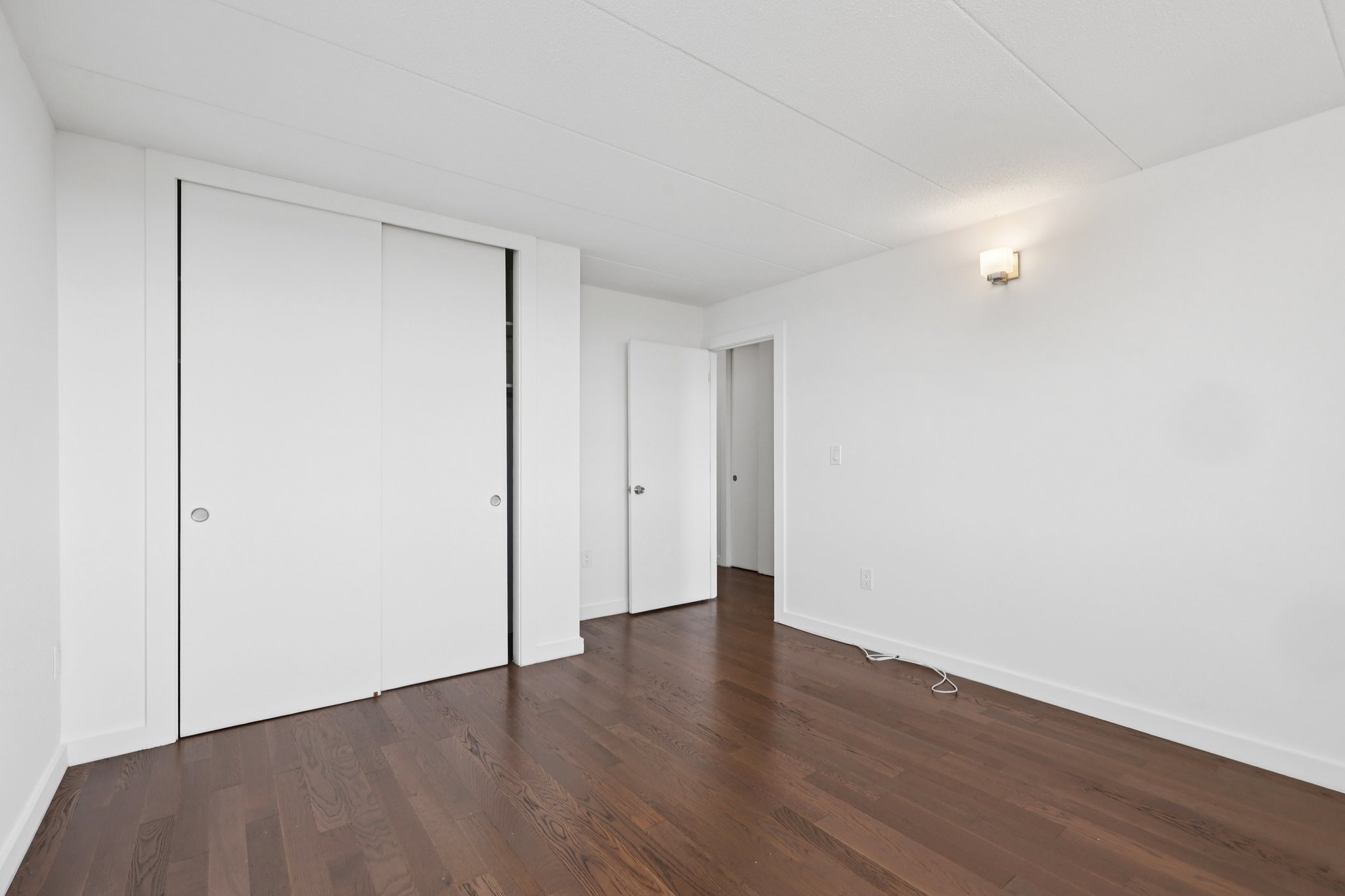 1350 15th St 14B Fort Lee-S2009-008.jpg